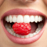 tay-trang-rang-loi-va-hai-4